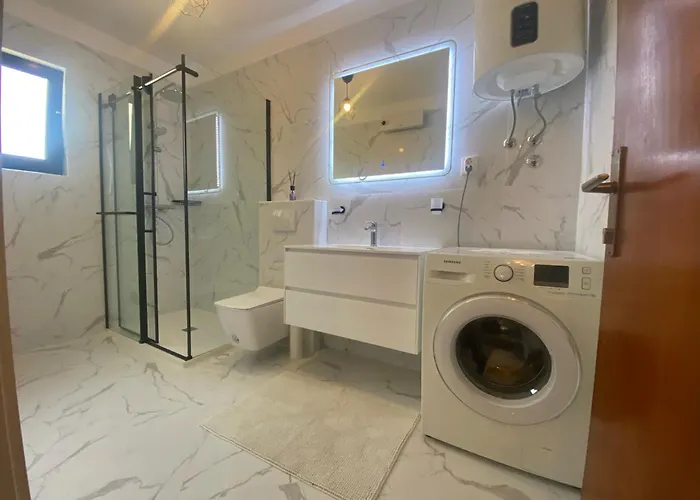 Апартаменти Pantos